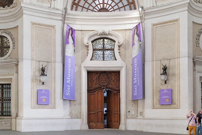 Skip the Line Empress Sisi Museum, Hofburg and Gardens Tour - Hofburg Courtyards and Heldenplatz, plus a Spanish Riding School pass by