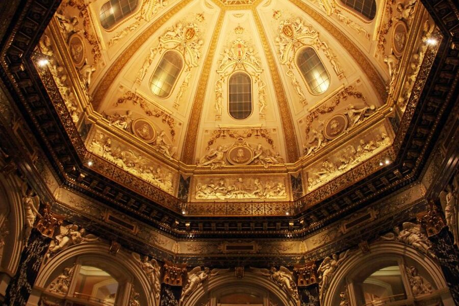 Skip-the-line Private Tour Kunsthistorisches Museum Vienna - The 2-hour tour: a tight, high-impact introduction to major art eras