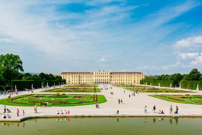 Skip-the-Line Schonbrunn Palace Guided Tour and Vienna Historical City Tour - Finding Operngasse 8 smoothly, including the double-decker possibility