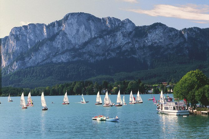 Sound of Movies: Musical Tour to Salzburg from Vienna - Stop 1 Strengberg: the highway coffee break that sets the rhythm
