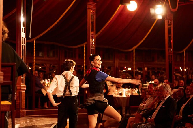 Strauss Dinner Show - Strauss Dinner Show at the Mirage: the vibe you’re paying for