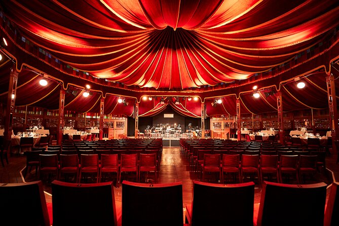 Strauss Dinner Show - Drinks and extras: what costs extra so your budget stays sane