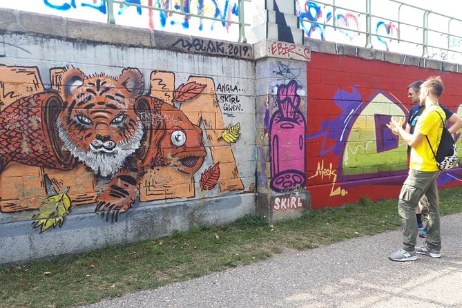 Street Art Tour in Vienna - Stop 3: Danube Canal (Donau Kanal), the long open-air gallery effect