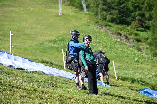 Tandem paragliding in the Stubai Valley near Innsbruck - Photos and video: worth budgeting for