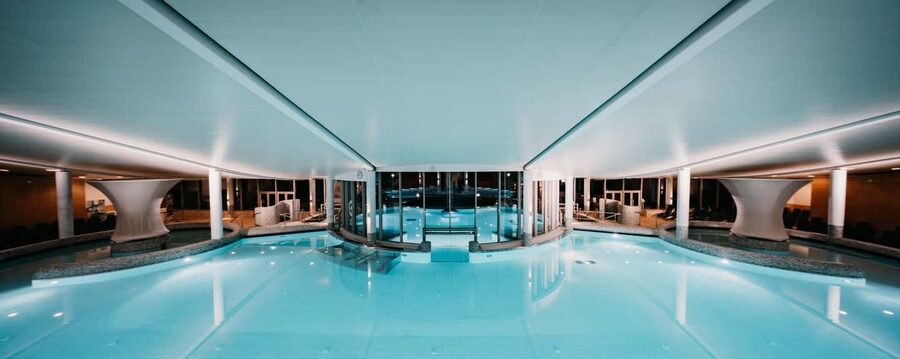 Therme Laa Wellness Day: Spa Escape Near Vienna - Sauna options beyond the textile sauna: what the Sauna World upgrade means