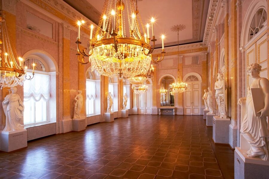 Tickets for the Albertina Exhibitions - Demel Café and breaks: how to stay fueled without overspending