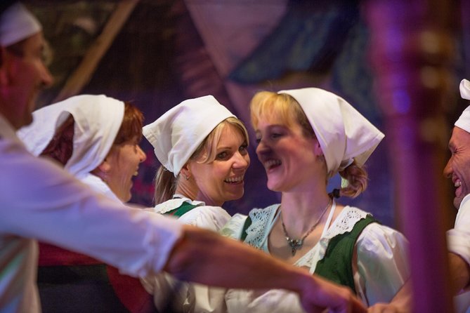 Tyrolean Folk Show Ticket in Innsbruck - A practical checklist for your evening