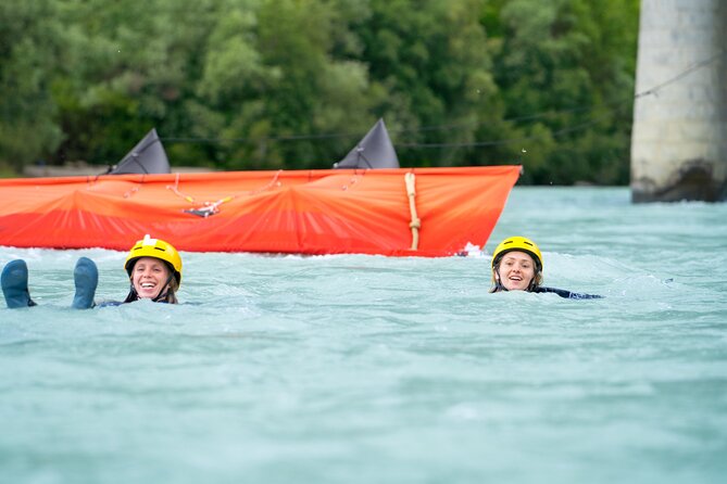 UP STREAM SURFING - The new way of surfing a river - River surfing in Innsbruck, with a system that teaches you fast