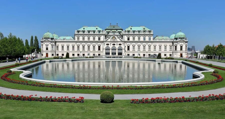 Vienna 3, 4 or 5-Attraction Pass: Schönbrunn, Belvedere, Bus - A flexible Vienna plan that saves you from decision fatigue