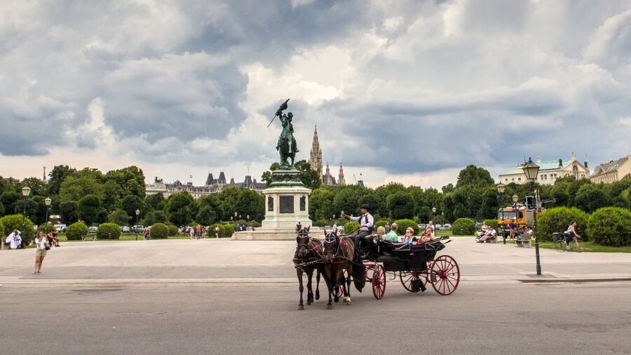 Vienna: 30-Minute Fiaker Ride in the Old Town - Parliament and Vienna Town Hall: Greek-style drama and a square built for events