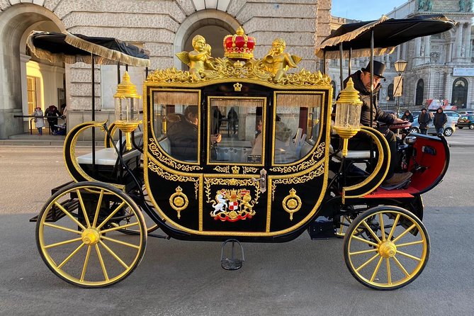 Vienna: 60 min. Imperial E-Carriage Sightseeing Tour with Drinks - Key highlights at a glance