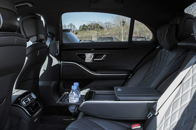 Vienna Airport Private Arrival Transfer - Mercedes-Benz Comfort, Wi-Fi, and the S-Class Upgrade Option