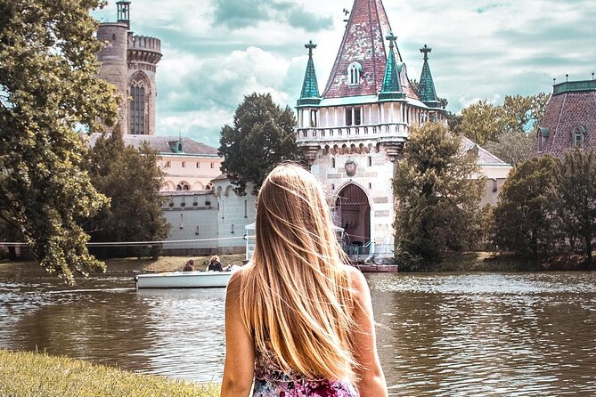 Vienna Airport to Vienna City Private Airport Transfer Austria - What Happens If Your Flight Is Late