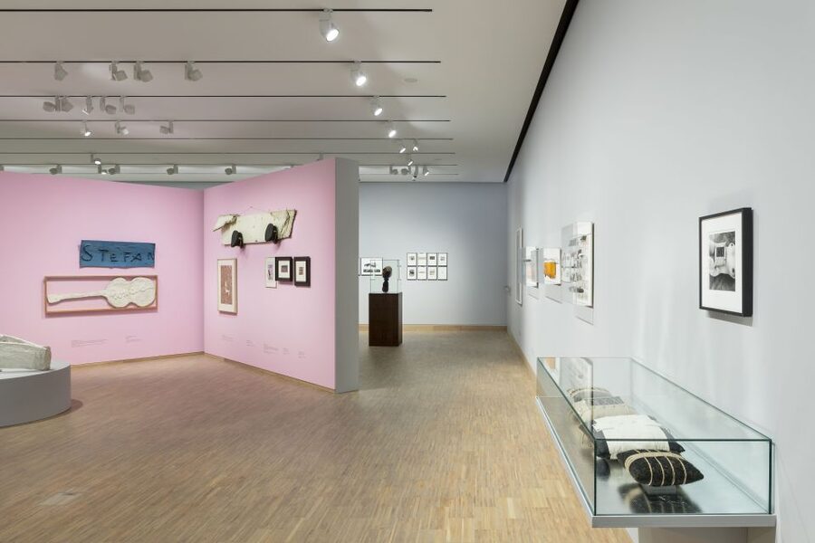 Vienna: Albertina Modern at Künstlerhaus Entry Ticket - The collection scale you’re walking into