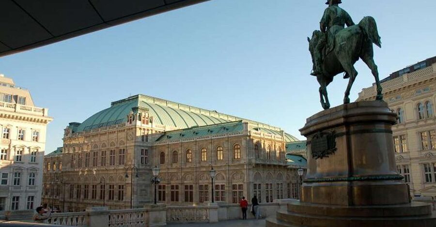 Vienna and Skip-the-Line Schönbrunn Palace Private Tour - Danube Area and Prater: UN Buildings and the Ferris Wheel Without Hassle