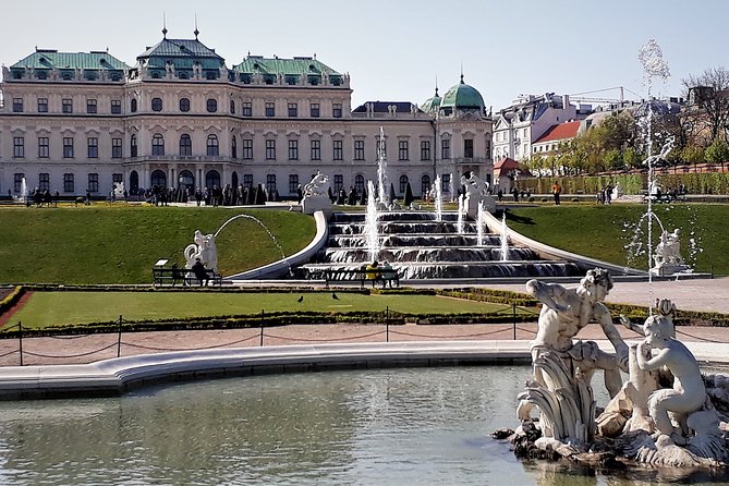 Vienna at First Glance a Private Walking Tour for First Timers - Price and what you’re really paying for (per group, not per person)