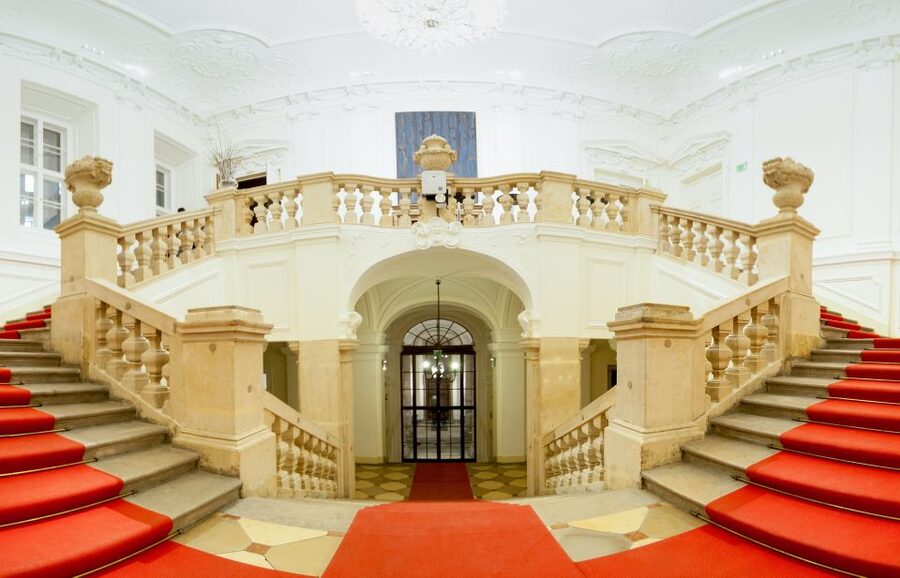 Vienna: Baroque Orchestra Concert and Dinner - Key Things That Make This Vienna Concert and Dinner Work