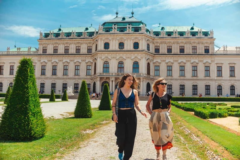 Vienna: Belvedere Palace & Garden Skip-the-Line Guided Tour - The Klimt centerpiece: The Kiss and how the tour guides your eyes
