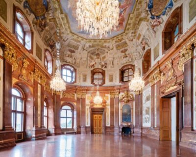 Belvedere Palace Skip-the-Line Tour