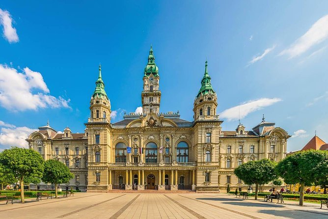 Vienna-Budapest One-Way Sightseeing Transfer - Price and value: what you pay for, and why it can feel worth it