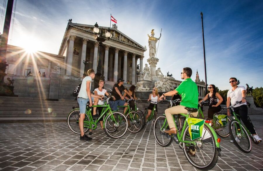 Vienna by Bike 3-Hour All-In-One City Bike Tour in English - Parliament-era Vienna and Heroes’ Square: the politics you can ride past