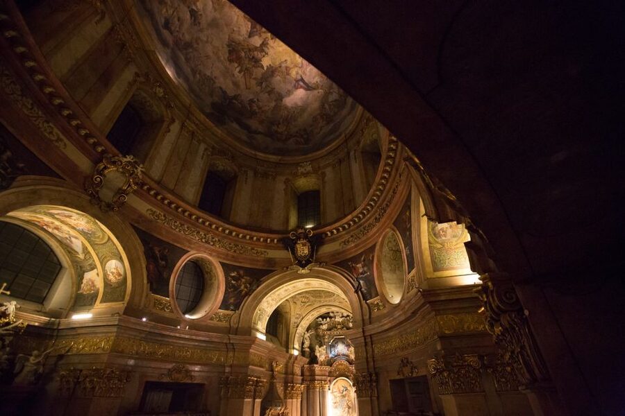Vienna: Christmas & New Year's Concert in St. Peter's Church - Vienna’s St. Peter’s vaults: the holiday setting that makes this concert feel bigger