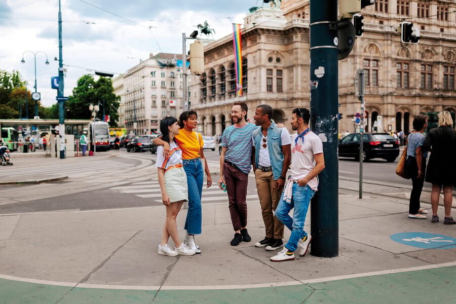Vienna City Card: Public Transport incl. 200+ discounts - Airport day reality check, what is excluded and what you can do