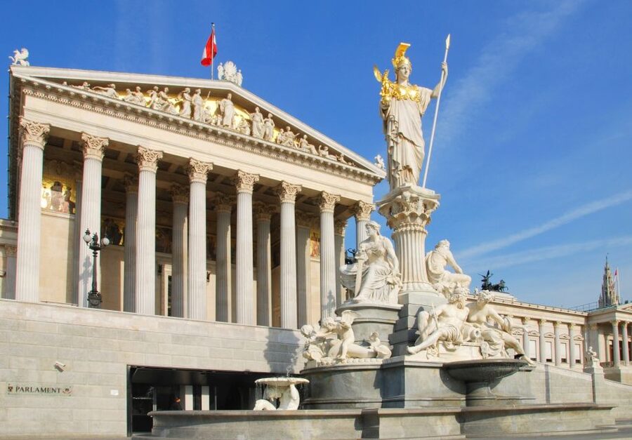 Vienna: City Center Guided Walking Tour - Getting going at Maria-Theresien-Platz (and hearing every word)