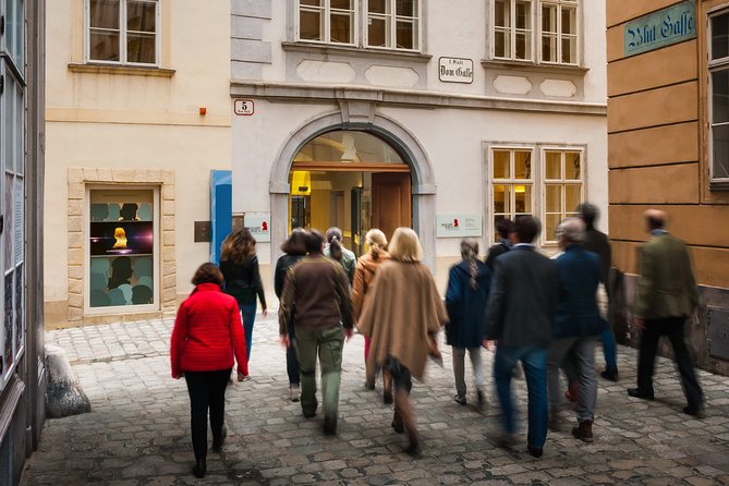 Vienna: City of Music Private Walking Tour - The 45-minute Inner City listening segment, and why it works