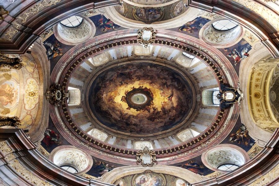 Vienna: Classic Ensemble Vienna in St. Peter's Church Ticket - Price and value: is $45 a good deal for this venue?