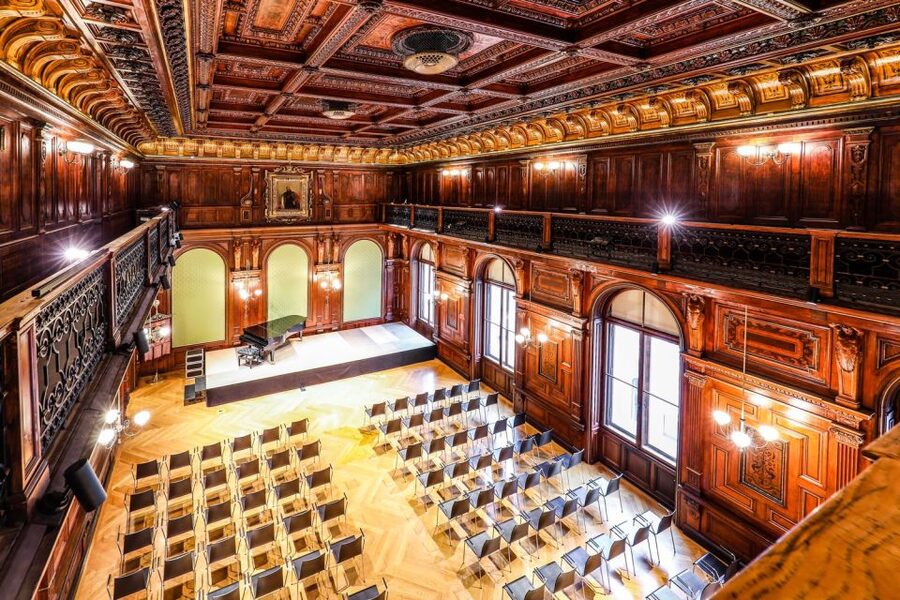 Vienna: Classical Concert at Eschenbach Palace - Eschenbach Palace Sound and Atmosphere: Close, Warm, and Photogenic