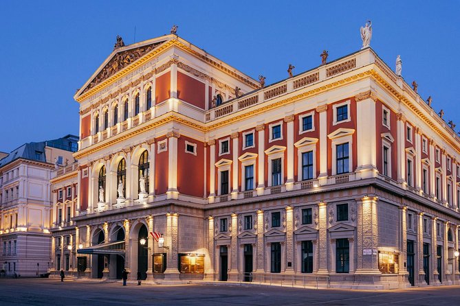 Vienna: Classical Music Concert in the World-Famous Musikverein - First stop: arriving at the Musikverein for an elegant 8:00 pm start