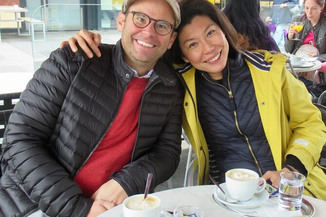 Vienna Coffee, Cake & Pastries Tour with Local Stories - Stop 3: Vienna old town alleys where the pastry secrets hide
