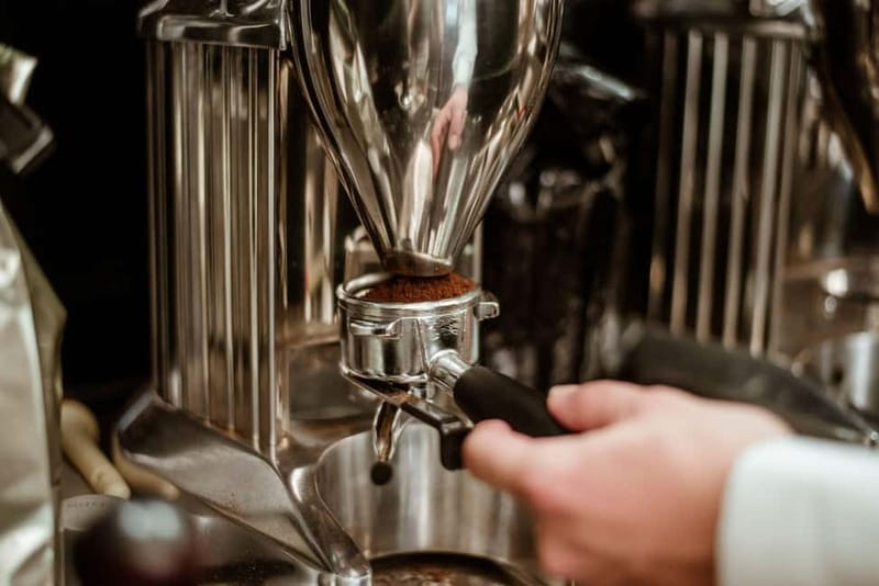 Vienna: Coffee House Culture Tour with Tastings - Tastings and Viennese Sweets: How to Get the Most From the Cup