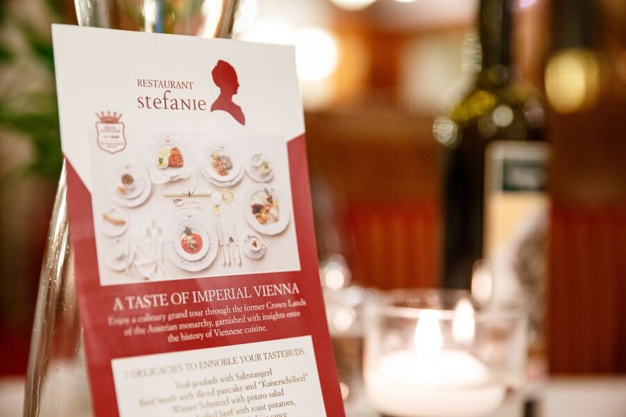 Vienna: Culinary Experience at Restaurant Stefanie - Drinks Included: Beer, Wine, and Coffee
