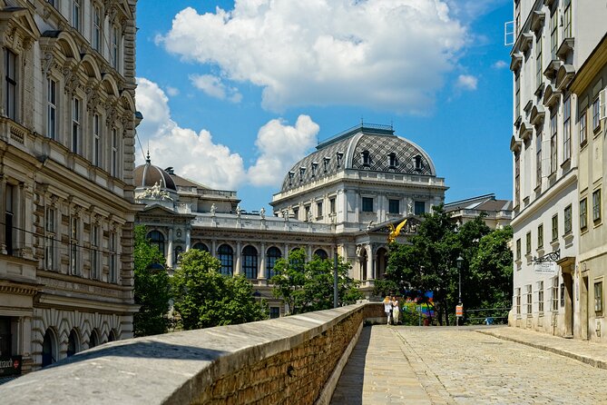 Vienna: Freud, Mozart & Beethoven Exploration Game - The other clue stops: what to expect when the names are not the point