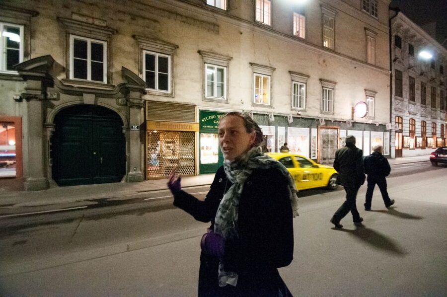 Vienna: Ghosts and Legends Guided Nighttime Walking Tour - Language, guide style, and what that means for your experience