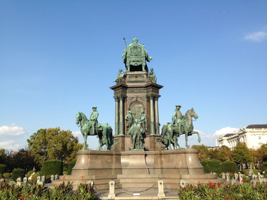 Vienna: Guided E-Bike Tour - Deposits and the No-Large-Bags Rule