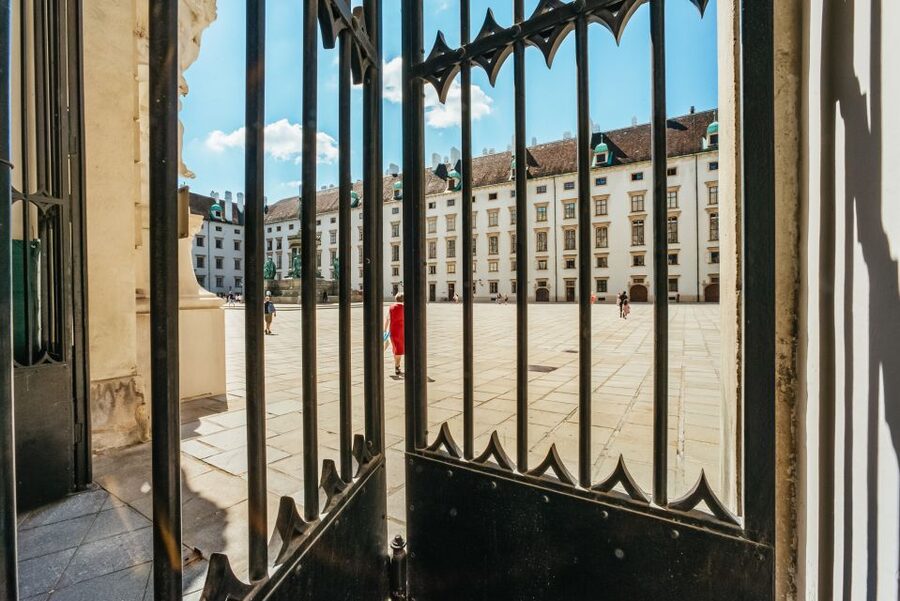 Vienna: Guided Walking Tour of City Center Highlights - Hofburg Exterior Views: Habsburg Power Without the Ticket