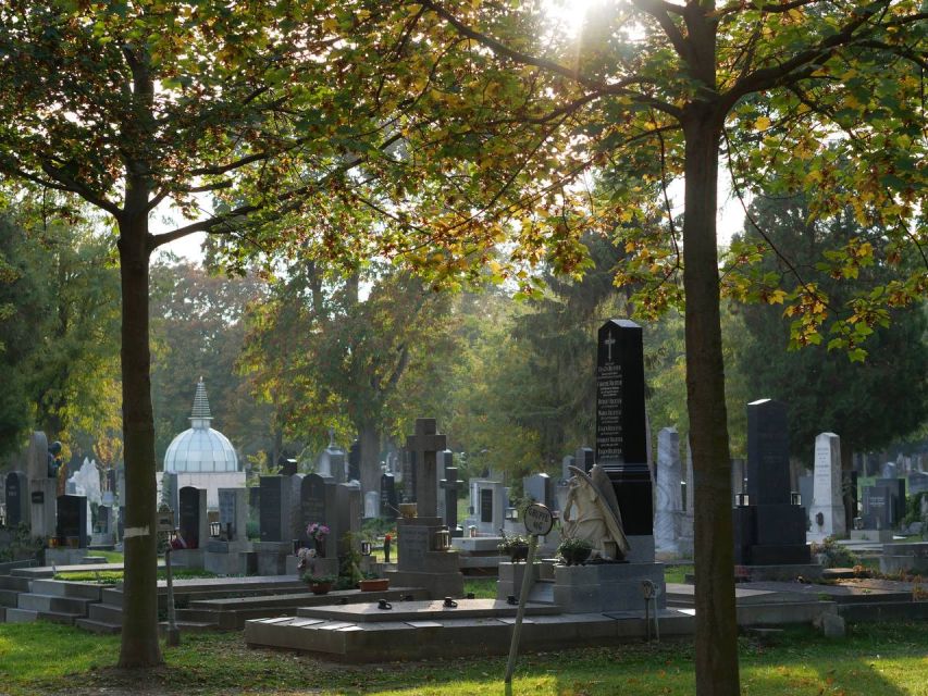 Vienna: Guided Walking Tour of the Central Cemetery - Practical tips before you go (so you enjoy it more)