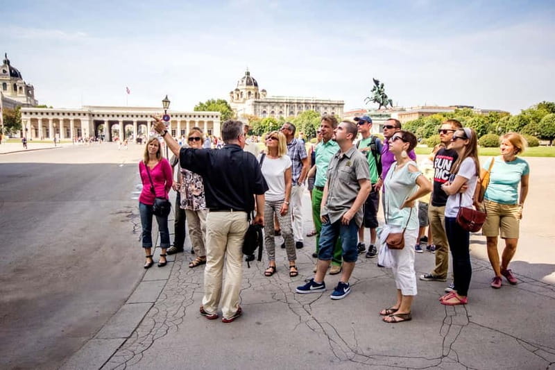 Vienna: Habsburgs Capital, 2hrs. Historical walking Tour - Key things I’d pay attention to