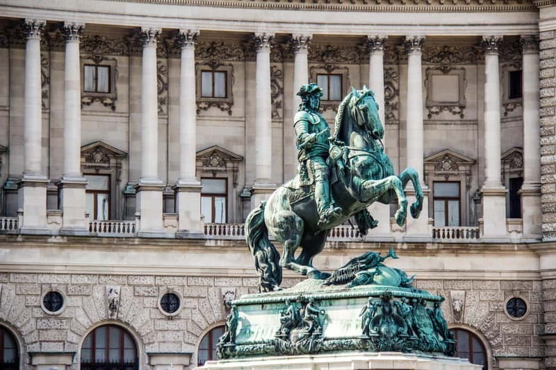 Vienna: Habsburgs Capital, 2hrs. Historical walking Tour - Finding the tour: Loos Haus at Michaelerplatz 3