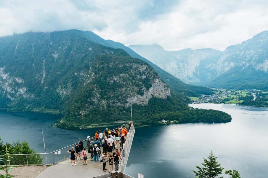 Vienna: Hallstatt Day Trip with Boat Ride Option - Schloss Ort: the castle bridge stop that sets the tone