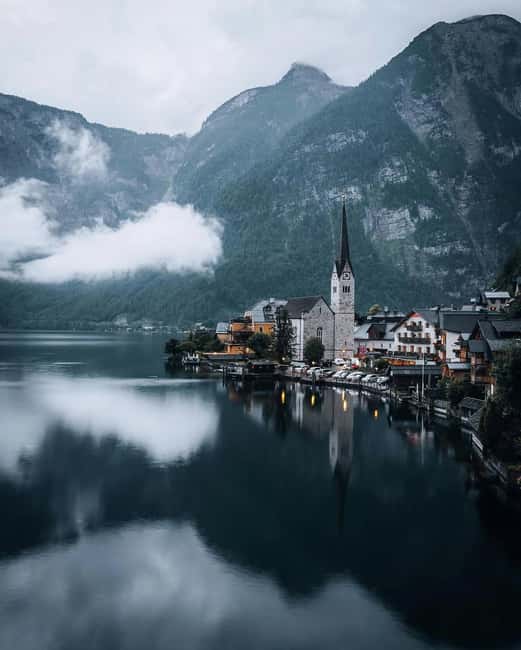Vienna: Hallstatt Guided Tour with Hotel Pickup & Drop-off - First steps in Hallstatt: getting oriented fast