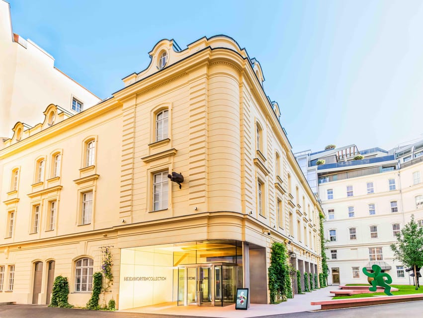 Vienna: Heidi Horten Collection Museum Entry Ticket - The Tea Room: three centuries of craft in a tiny detour