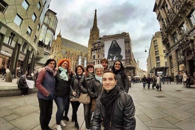 Vienna: Highlights Walking Tour with a Local Guide - Why this 3-hour Vienna route feels smarter than a museum day