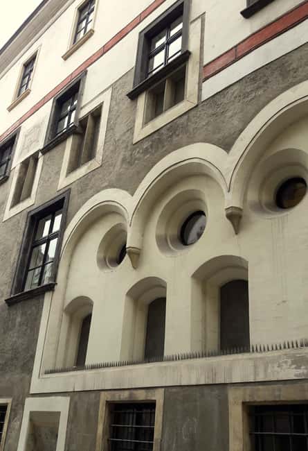 Vienna: historical tours with locals in the unknown City, - Re-Catholization Traces You’ll Notice in Windows and Stone