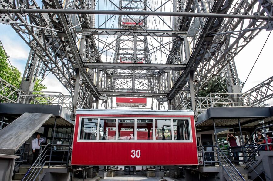 Vienna: Hop-on Hop-off, Ferris Wheel, and River Cruise - The included digital walking tour: turn bus rides into real moments