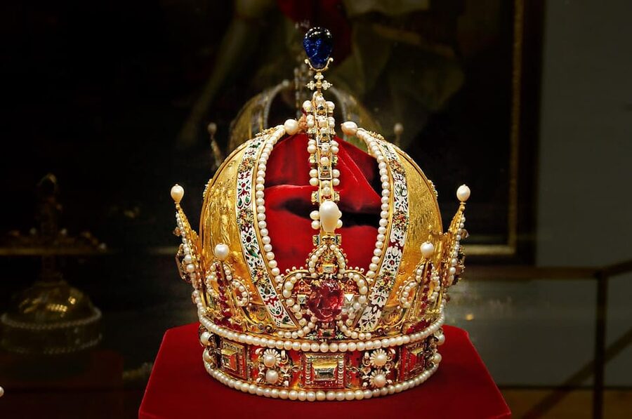 Vienna: Imperial Treasury & New Hofburg Palace Combo Ticket - Should You Book the Imperial Treasury and New Hofburg Palace Combo Ticket?