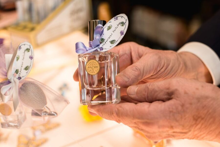 Vienna: KuK Perfumery Filz - Viennese Perfume Tasting - The tasting itself: emperor fragrances and classic Viennese scents